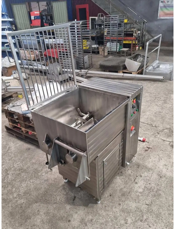 Mixer pentru carne de 200 litri thumbnail 2