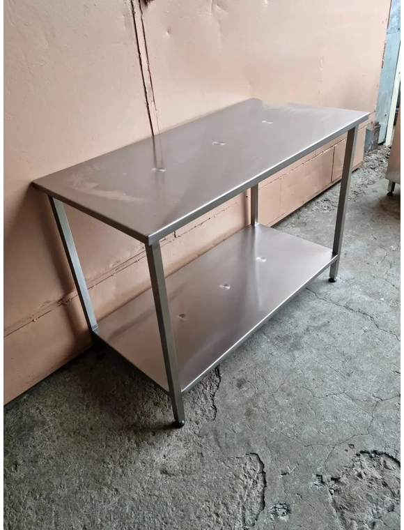 Masă industrială din oțel inoxidabil