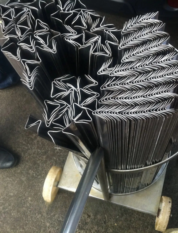 Euronavete pentru bastoane de afumat (sârme de agățat) cu o capacitate de până la 800 de bucăți thumbnail 23