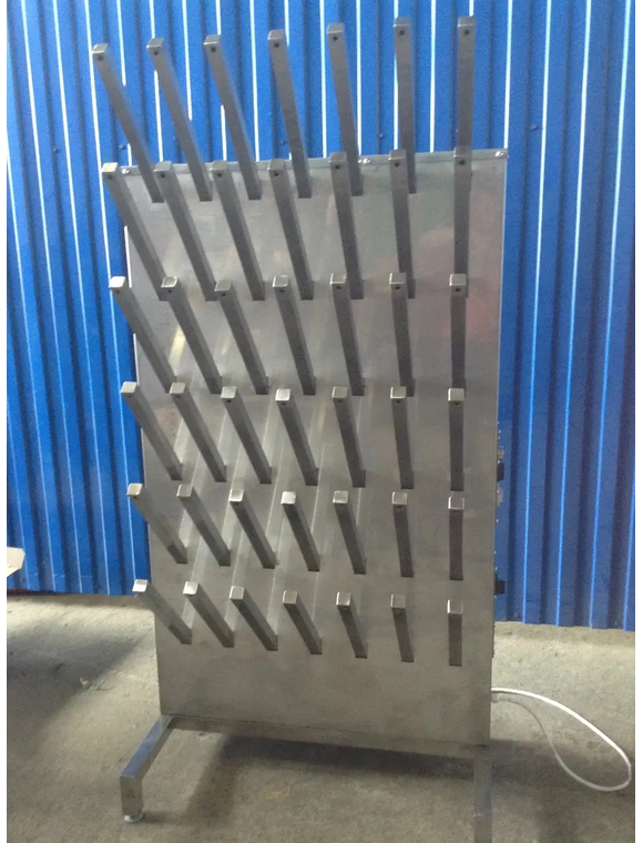 Uscător cu convecție electrică