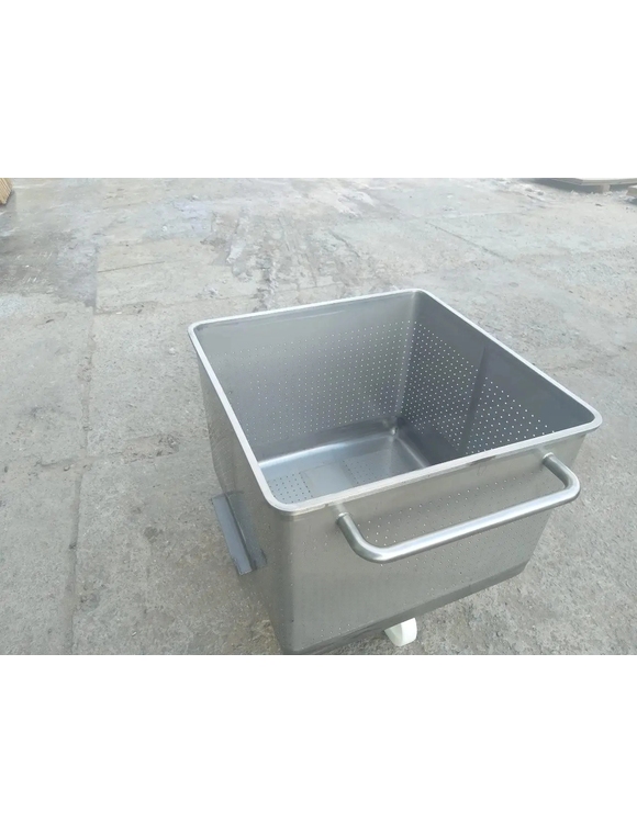 Euronavetăpentru carne tocată 200 l. cu perforare (Cimber) thumbnail 2