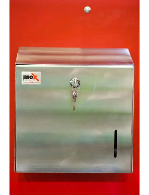 Dispenser pentru prosoape de unică folosință