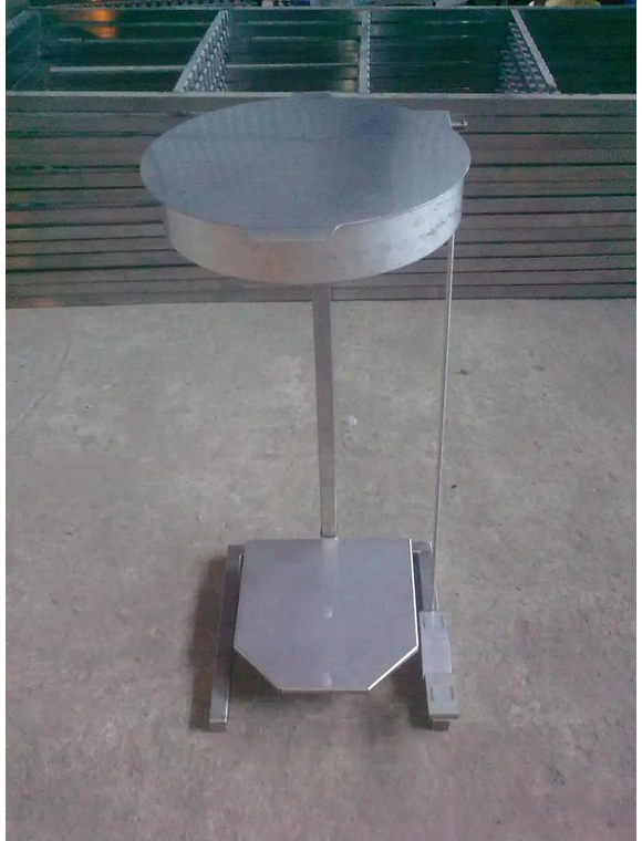 Suport pentru saci de gunoi cu capac thumbnail 2